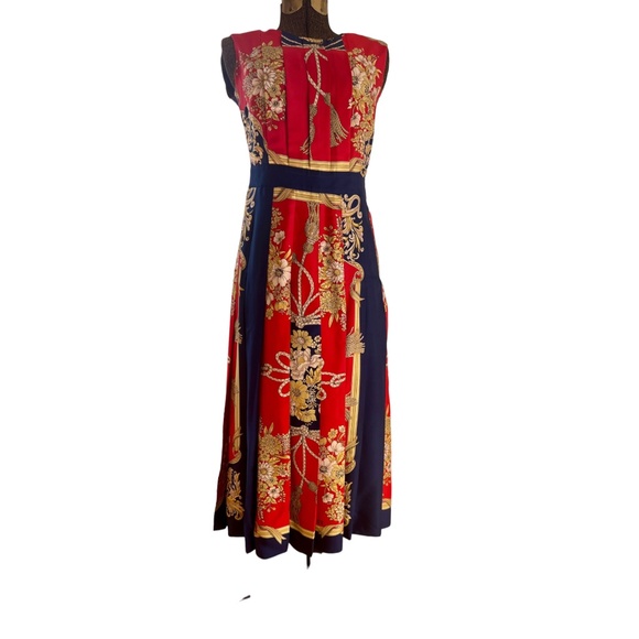 Gucci Floral Print Pleated Silk Midi Dress - Picture 1 of 3